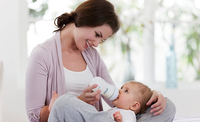 Préparation du biberon de votre bébé