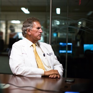 Barry T. Katzen, docteur en m&eacute;decine &ndash; Fondateur et m&eacute;decin-chef du Miami Cardiac &amp; Vascular Institute