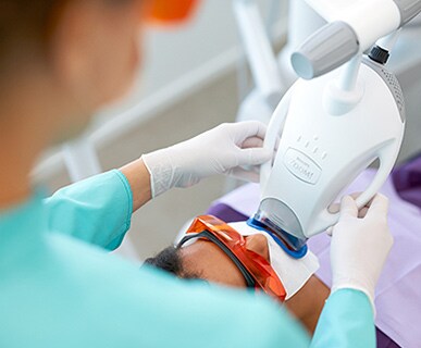 Philips Zoom WhiteSpeed in vergelijking met Ultradent Opalescence Boost