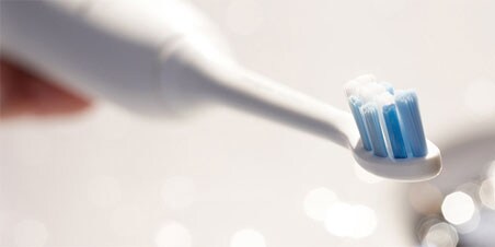 Witte vlekken op tanden verwijderen en voorkomen 