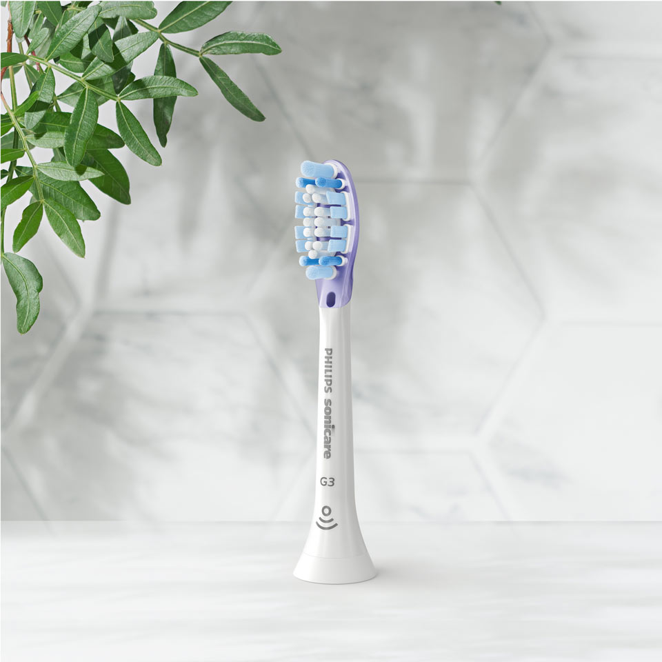 Een Premium Gum Care-opzetborstel op een werkblad