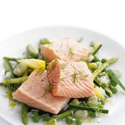 Gestoomde zalm met groene groenten | Philips