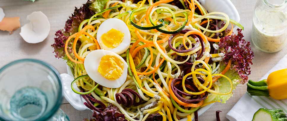 Plats du déjeuner de printemps : l'heure de la salade 