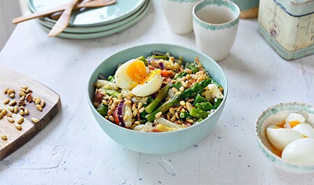 Bloemkoolrijst salade met asperge