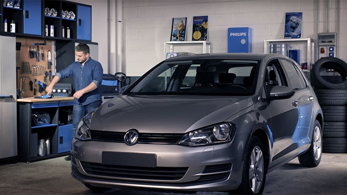 De koplampen vervangen van uw Volkswagen Golf VII