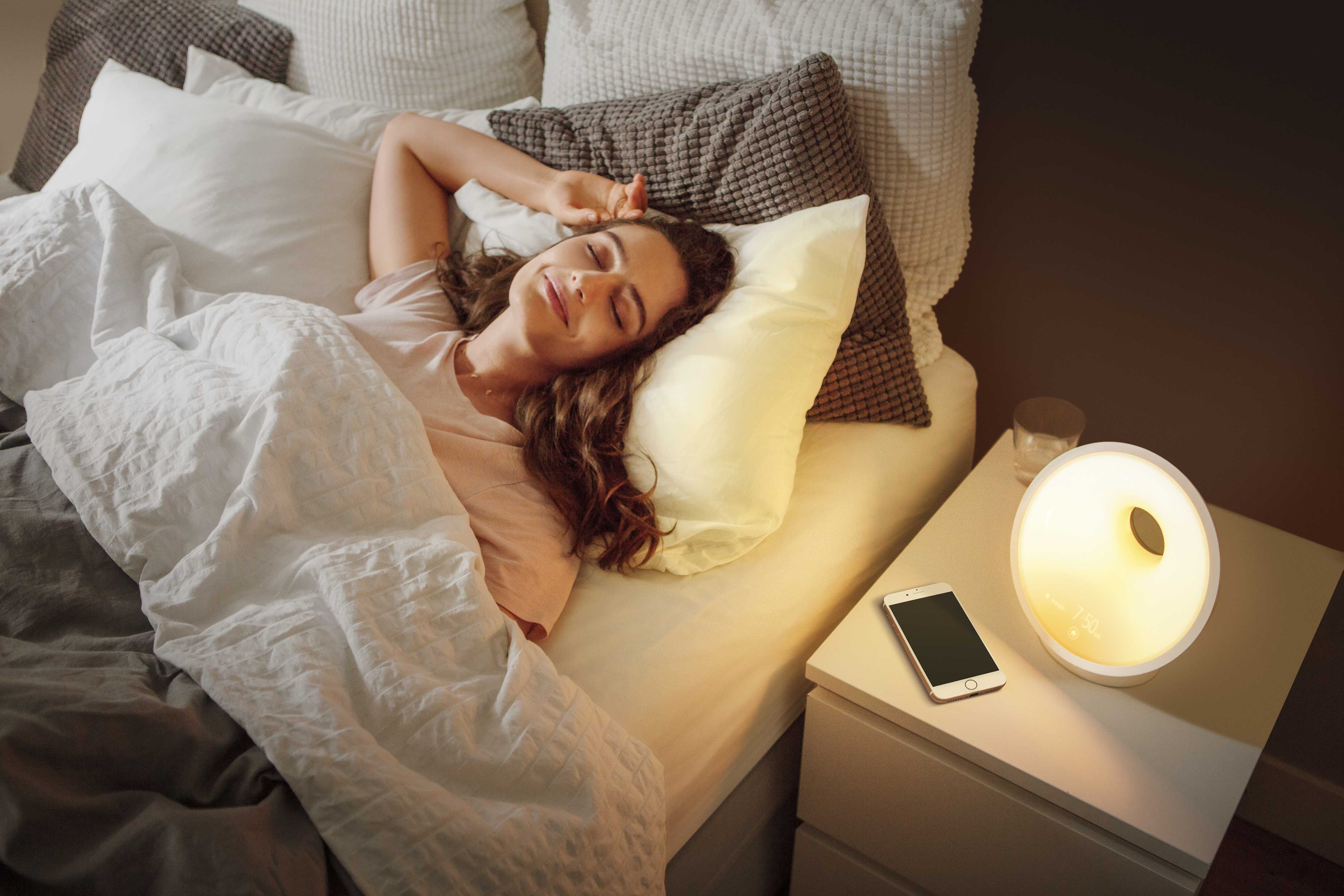 Правильное пробуждение. Philips Smartsleep Sleep & Wake-up Light hf3650. Световой будильник Philips Smartsleep Sleep & Wake-up Light hf3650/70. Световой будильник Philips hf3650.